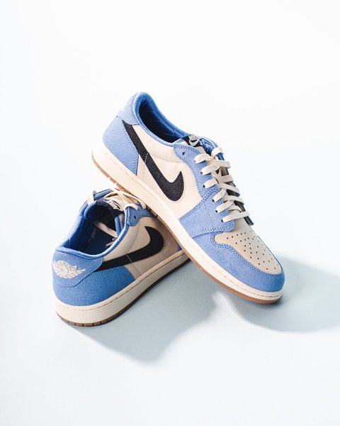 Exclusive Air Jordan 1 Low OG